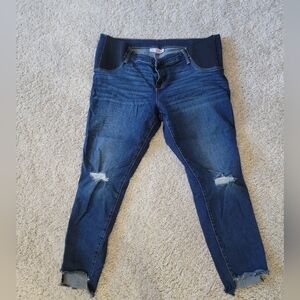 Maternity jeans